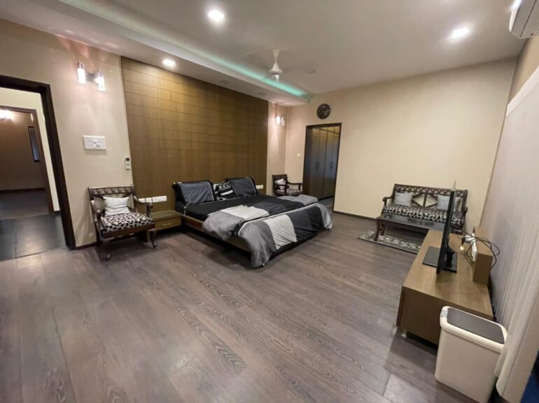 individual villa sale ecr uthandi chennai